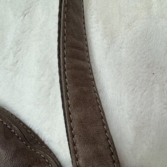 Fossil Vintage Brown Crossbody Shoulder Bag Purse Leather 11x10” - Picture 12 of 13